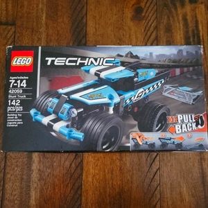 NIB Lego Technic 42059 Stunt Truck